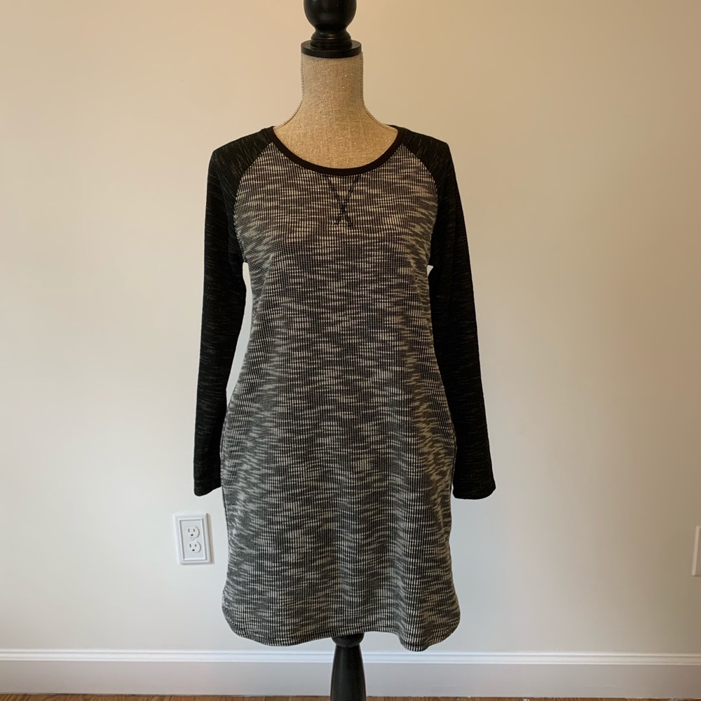 Heathered Long Sleeve Dress